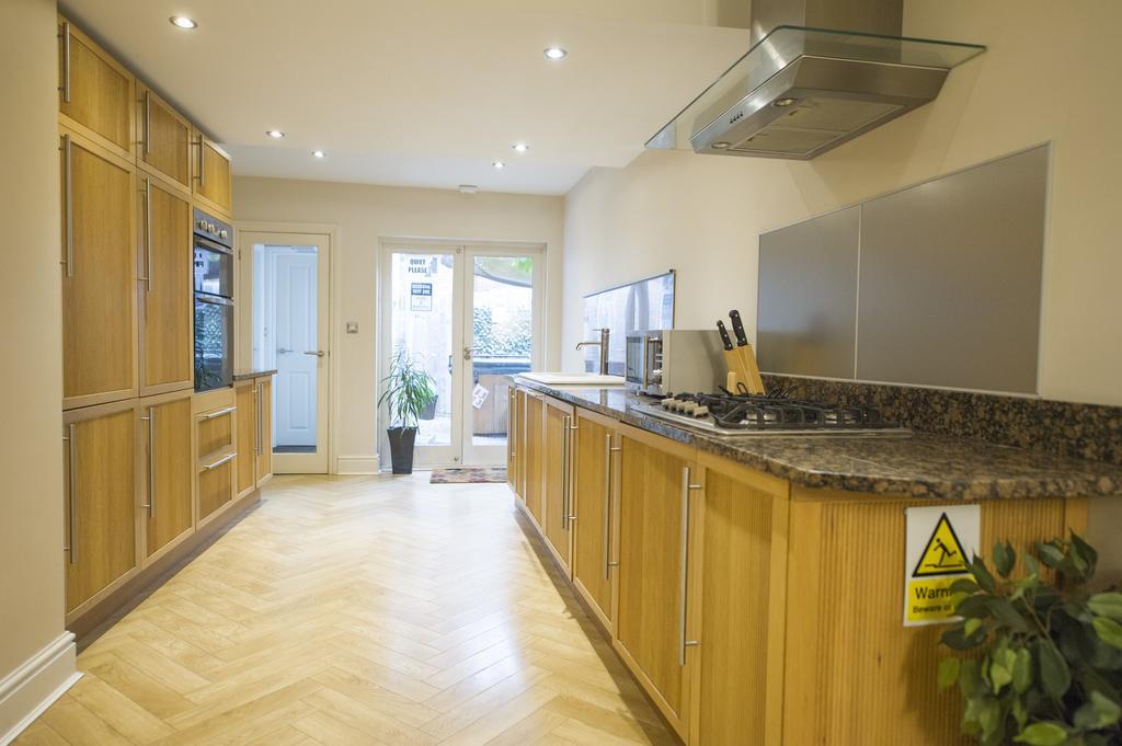 Chester Apartments Extérieur photo